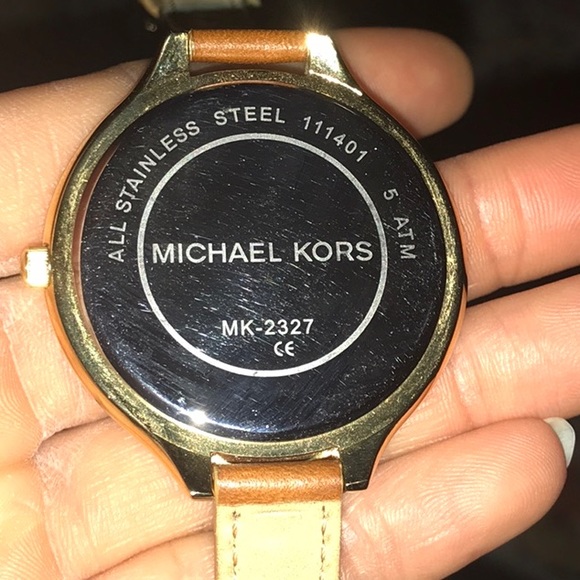 Michael Kors Watch - Picture 2 of 3